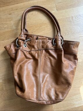 Tiganello Soft Caramel Leather Shoulder Bag with Ring-Detail Handles